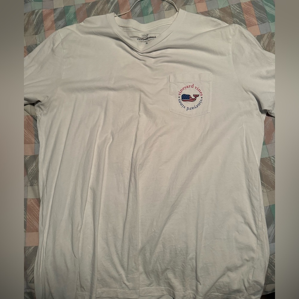 Vineyard Vines Men’s tshirt